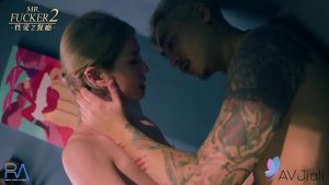 Chịch buồi anh trai xăm trổ sướng dâm quá trời